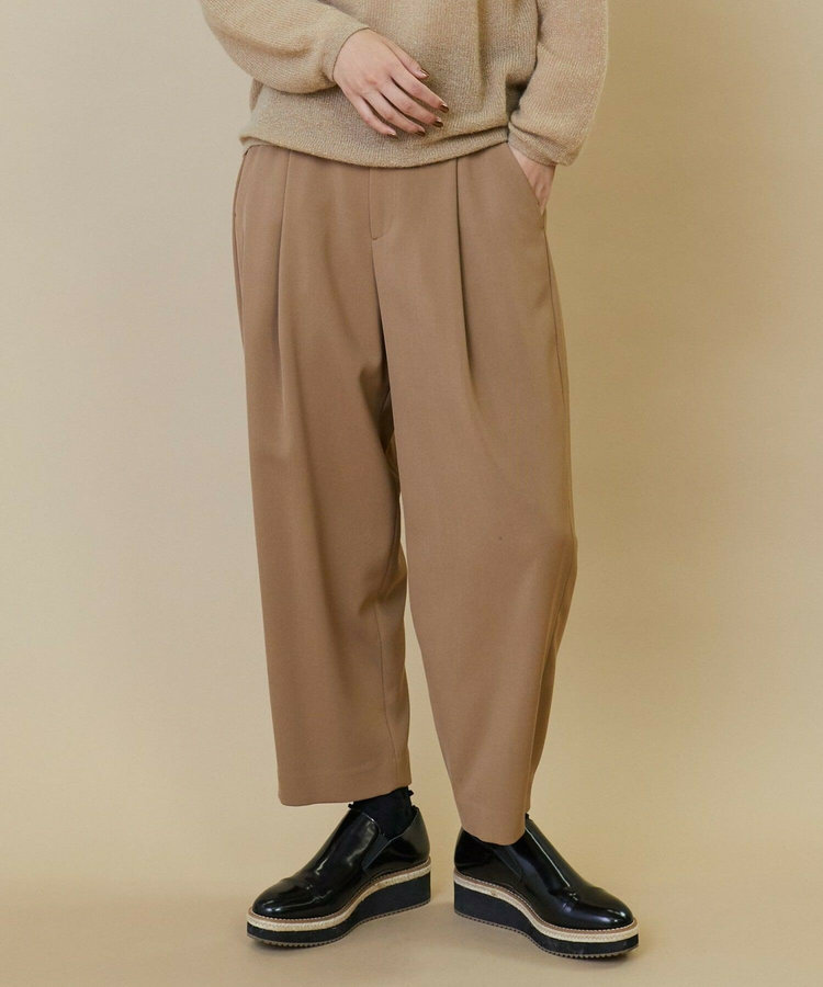 カルゼストレッチカーブフォルムパンツ