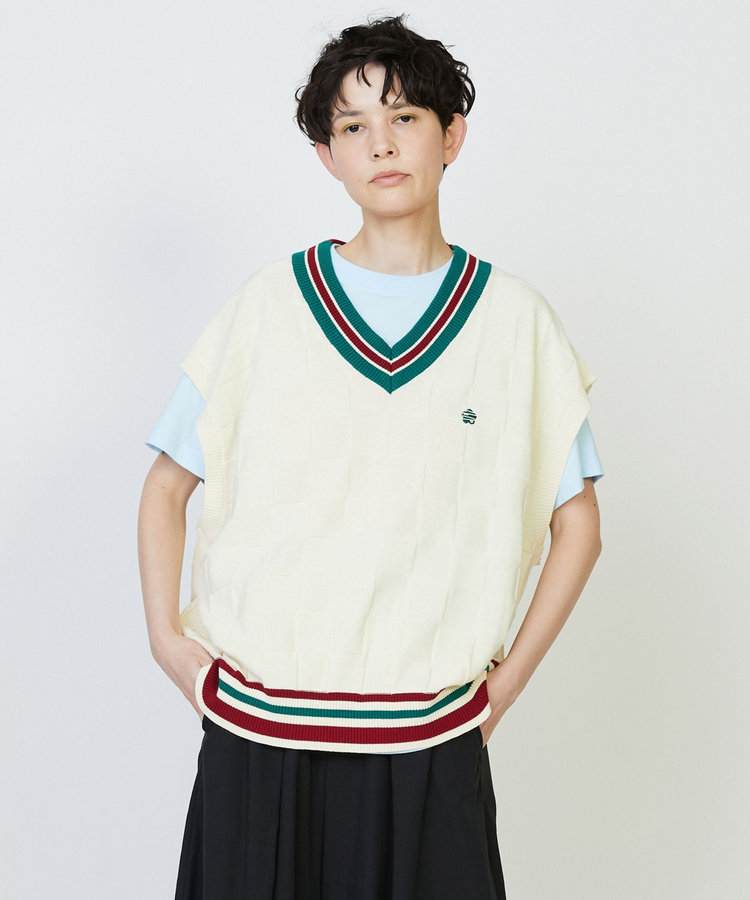 ニットベスト
