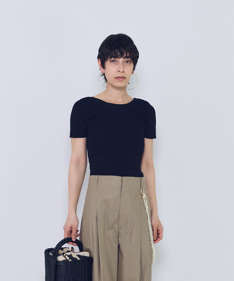＜NICENICE MOMENT（ナイスナイス モーメント）＞コンパクトTシャツ