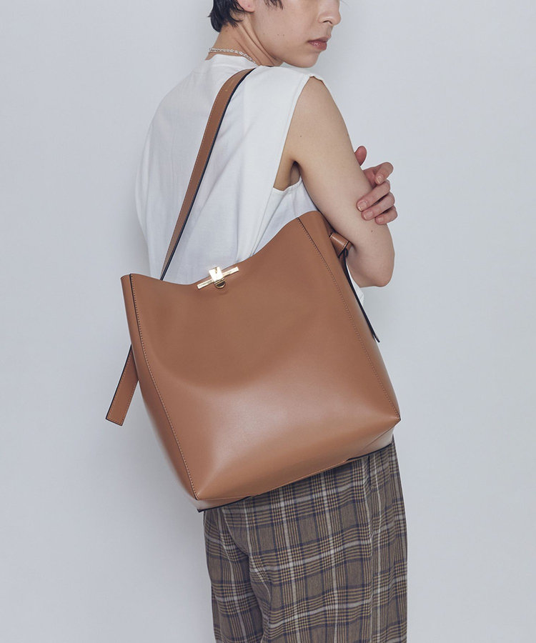 ＜ZANCHETTI / ザンケッティ＞"BNG"ショルダーバッグ