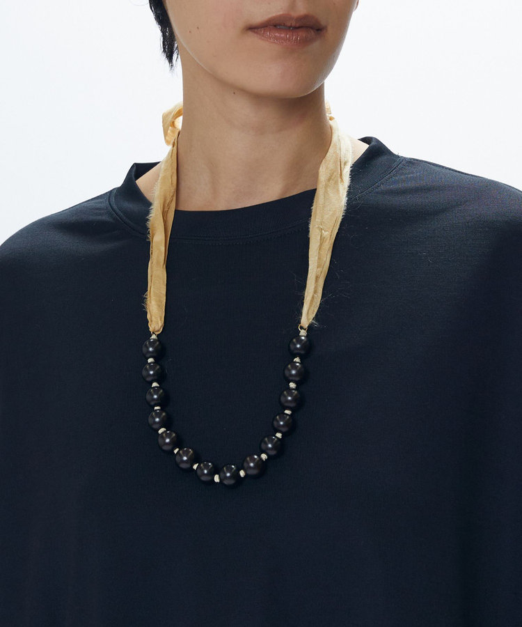 ＜OCUCCI Jewery（オクチジュエリー）＞ウッド×シルクネックレス