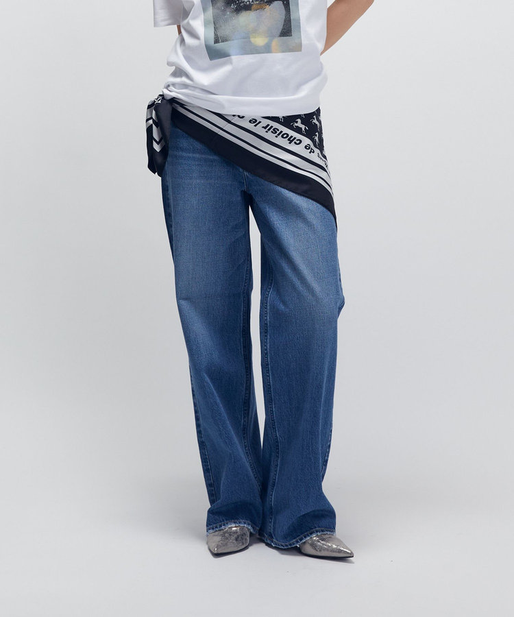 ＜upper hights / アッパーハイツ＞“THE NICE MID RISE"デニムパンツ