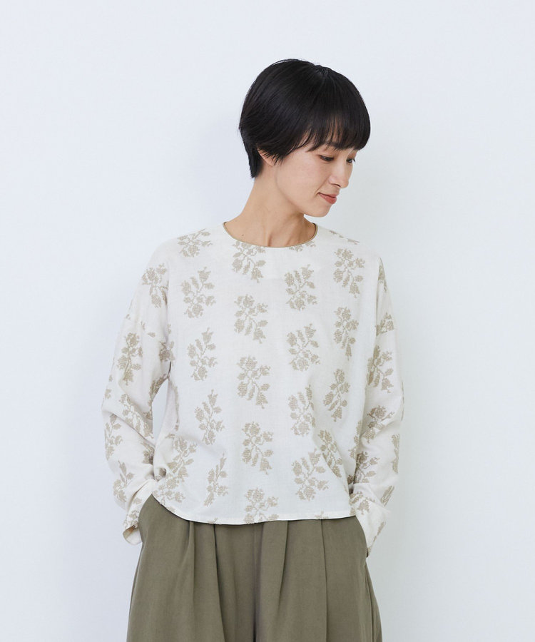 オリジナル柄刺繍ボクシーブラウス